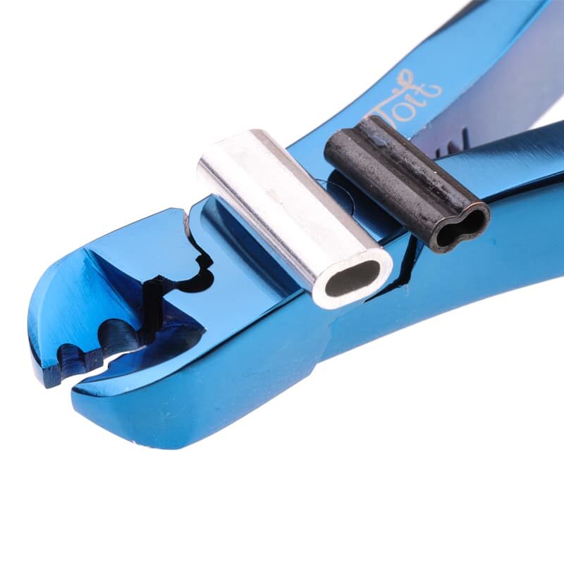 Toit-10-6.jpg Toit-10-6.jpg